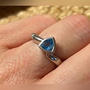 Blue Topaz In Sterling Silver Ring; size 6